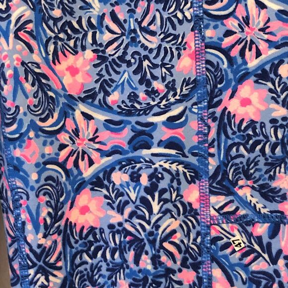 NEW Lilly Pulitzer Luxletic Weekender Midi Leggings Blue Peri Takin It Easy Sz S - Picture 3 of 8
